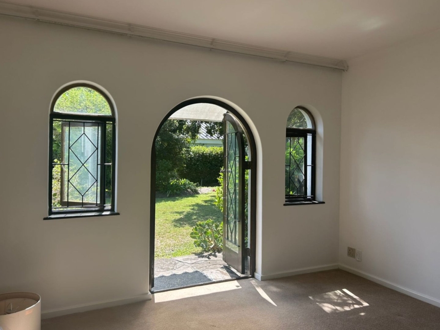 To Let 4 Bedroom Property for Rent in Constantia Western Cape